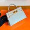 Hermes Mini Kelly Matte Alligator Pearl grey Gold Hardware 19cm Full Handmade