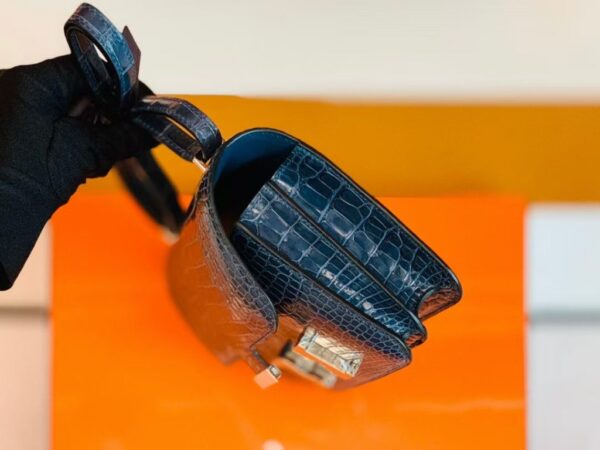 Hermes Constance Shiny Alligator crocodile n7 Dark blue Silver Hardware 18cm Full Handmade