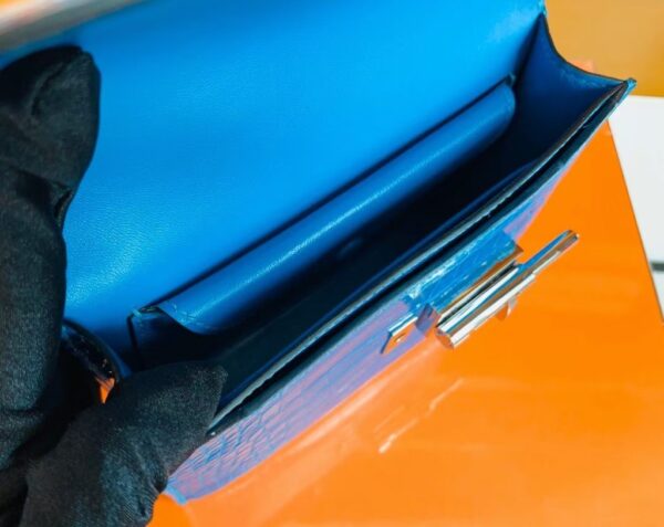 Hermes mini Verrou Shiny Alligator 7Q Sea Blue Silver Hardware 17cm Full Handmade