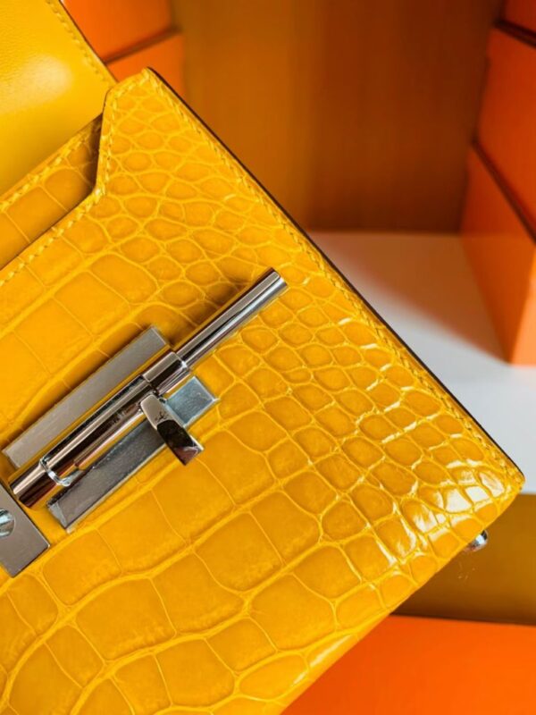 Hermes mini Verrou Shiny Alligator 9D Amber yellow Silver Hardware 17cm Full Handmade