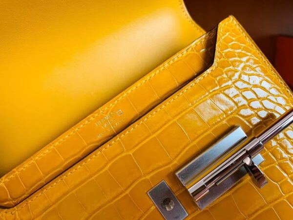 Hermes mini Verrou Shiny Alligator 9D Amber yellow Silver Hardware 17cm Full Handmade