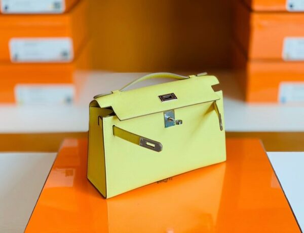 Hermes Kelly Pochette Epsom 9R Lemon Yellow Silver Hardware 22cm Full Handmade