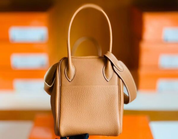 Hermes Lindy TC Leather CK37 Golden Brown Gold Hardware 30cm Full Handmade