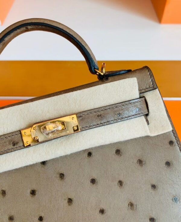 mmexport1673338855301-838x1024-1 Hermes Mini Kelly Ostrich etoupe grey Gold Hardware 19cm Full Handmade