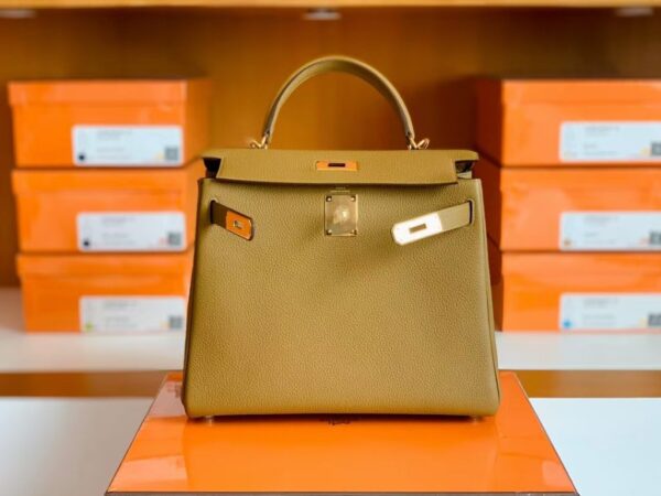 Hermes Kelly Togo U8 Light Golden color Gold Hardware 28cm Full Handmade