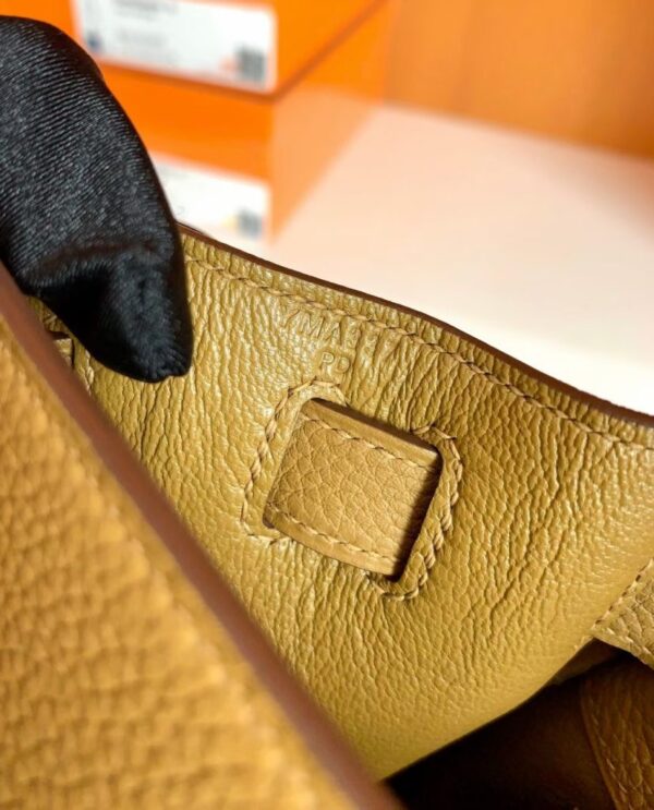 Hermes Kelly Togo U8 Light Golden color Gold Hardware 28cm Full Handmade
