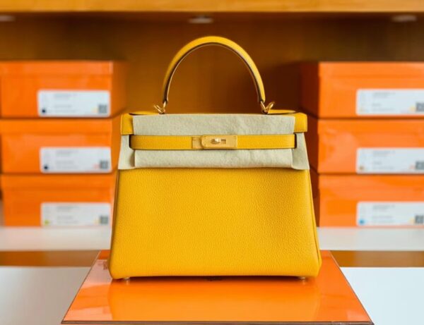 Hermes Kelly Togo 9D Amber yellow Gold Hardware 28cm Full Handmade