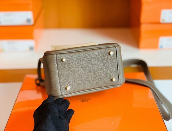 Hermes mini Lindy Togo 18 etoupe Gold Hardware 19cm Full Handmade