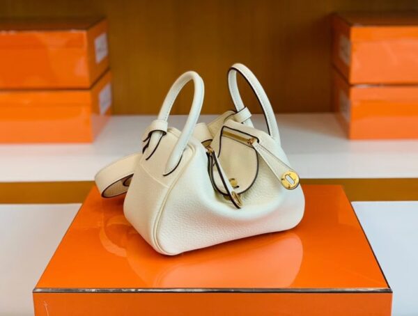 Hermes Mini Lindy TC Leather craie White Gold Hardware 19cm Full Handmade