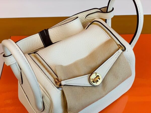 Hermes Mini Lindy TC Leather craie White Gold Hardware 19cm Full Handmade