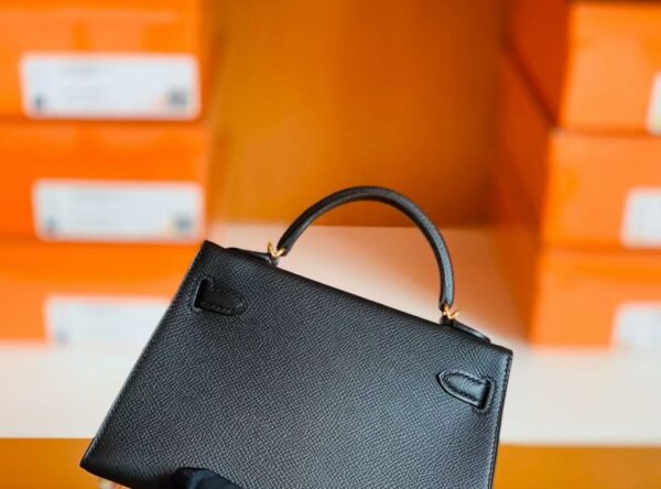 mmexport1674908943853-1024x757-1 Hermes mini kelly Epsom Black Gold Hardware 19cm Full Handmade
