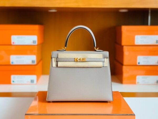 mmexport1675760523409-1024x768-2 Hermes Kelly Epsom M8 Griss Asphalte Gold Hardware 25cm Full Handmade