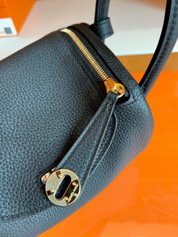 Hermes Mini Lindy Togo CK89 Noir Gold Hardware 19cm Full Handmade