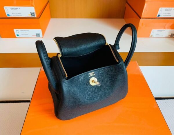Hermes Mini Lindy Togo CK89 Noir Gold Hardware 19cm Full Handmade