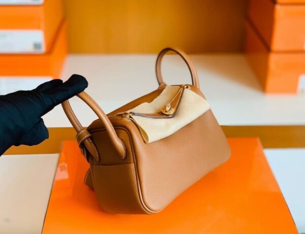 Hermes Mini Lindy Togo CK37 Golden Brown Gold Hardware 19cm Full Handmade
