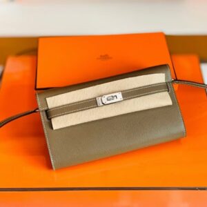 Hermes Kelly to go Woc Epsom Etoupe Grey Silver Hardware 20cm Full Handmade