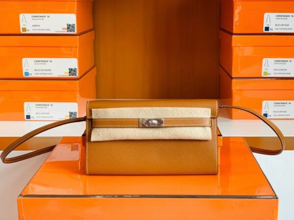 Hermes Kelly to go Woc Epsom Golden Brown Silver Hardware 20cm Full Handmade