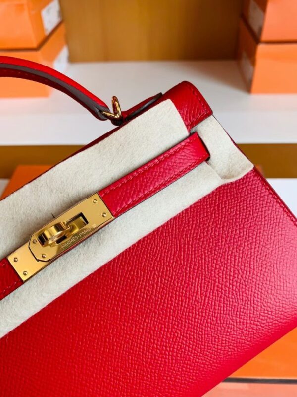 mmexport1677127377928-768x1024-1 Hermes Mini Kelly Epsom Bright Red Gold Hardware 19cm Full Handmade