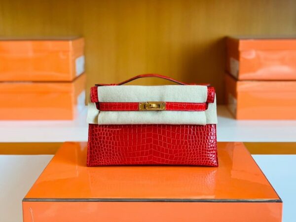 Hermes Mini Kelly pochette Shiny Porosus crocodile Ferrari red Gold Hardware 22cm Full Handmade
