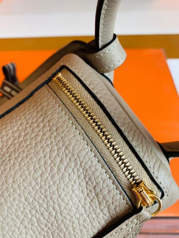 Hermes Mini Lindy TC Leather Griss Gold Hardware 19cm Full Handmade