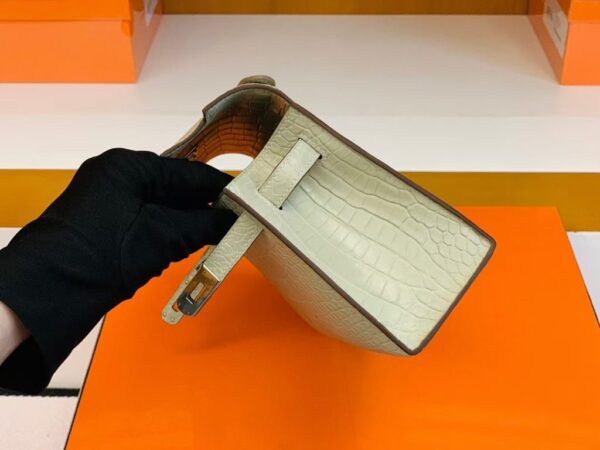 Hermes Mini Kelly pochette Matte Alligator Y1 vanilla Silver Hardware 22cm Full Handmade