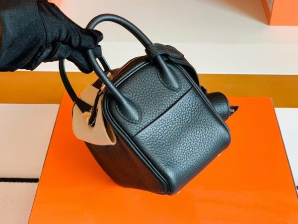 Hermes Mini Lindy TC Leather Black Gold Hardware 19cm Full Handmade