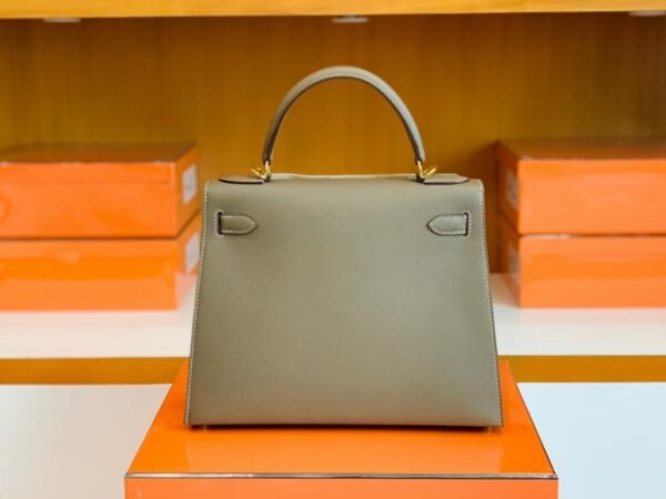 mmexport1681810132654-1024x768-1 Hermes Kelly Epsom Etoupe Grey Gold Hardware 28cm Full Handmade
