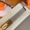 mmexport1681810136167-768x1024-1 Hermes Kelly Epsom Etoupe Grey Gold Hardware 28cm Full Handmade