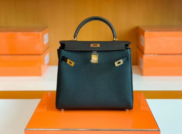 mmexport1681810300997-1024x755-1 Hermes Kelly Togo CK89 Black Gold Hardware 25cm Full Handmade