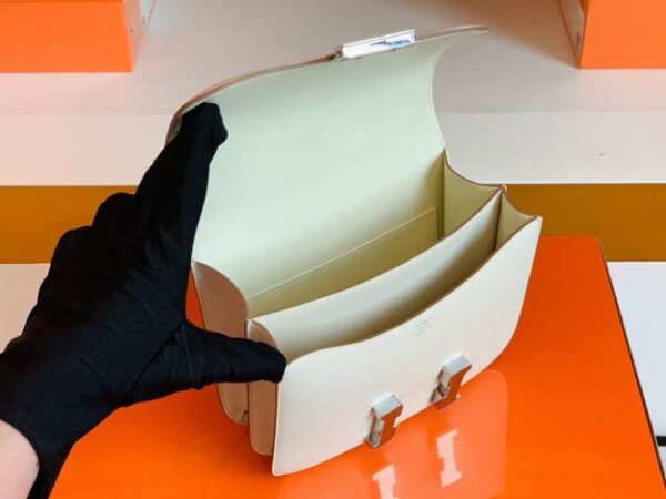 Hermes Constance Epsom Creamy White Silver Hardware 18cm Full Handmade