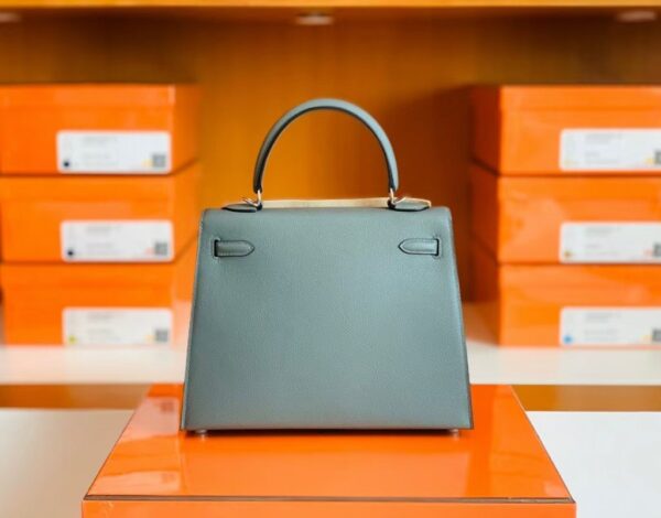 mmexport1686297601828-1024x802-1 Hermes Kelly Epsom 63 Almond green Silver Hardware 25cm Full Handmade