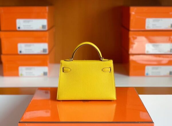 Hermes Mini Kelly Chevre 9O Naples yellow Silver Hardware 19cm Full Handmade