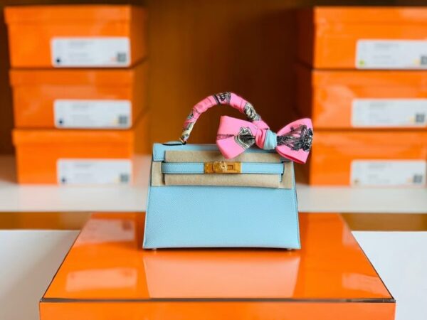 mmexport1686299024379-1024x768-1 Hermes Mini Kelly Epsom 6u Light Blue Gold Hardware 19cm Full Handmade