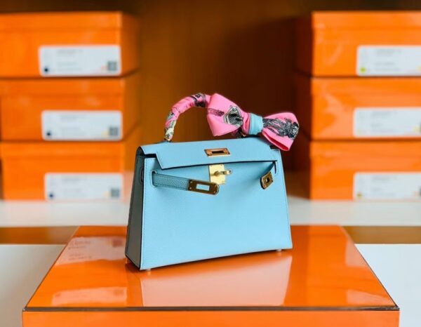 mmexport1686299042351-1024x795-1 Hermes Mini Kelly Epsom 6u Light Blue Gold Hardware 19cm Full Handmade