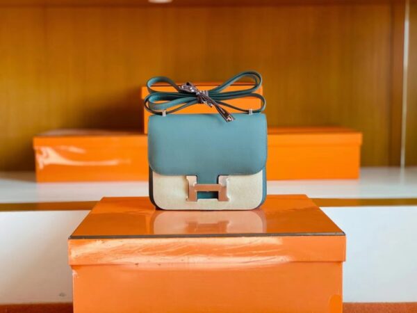 Hermès mini Consatnce Epsom ck63 Almond green Silver Hardware 18cm Full Handmade