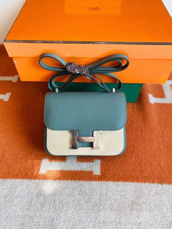 Hermès mini Consatnce Epsom ck63 Almond green Silver Hardware 18cm Full Handmade
