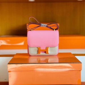 Hermès mini Consatnce Epsom 1Q Creamy Pink Gold Hardware 18cm Full Handmade