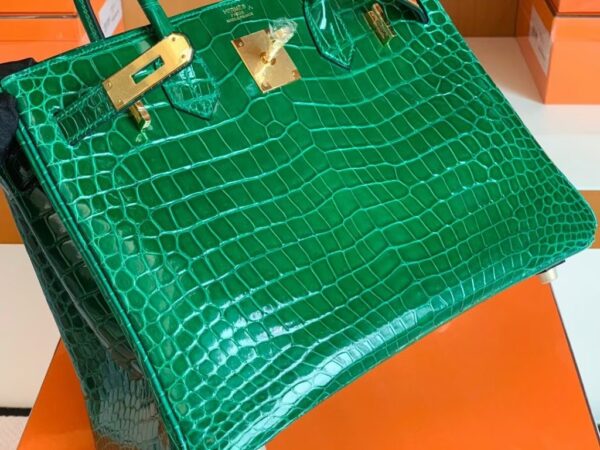 Hermès Birkin Shiny Porosus 6Q jade green Gold Hardware 30cm Full Handmade