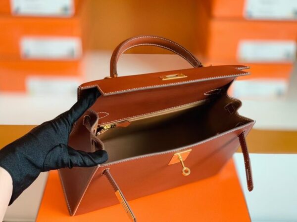 Hermès Kelly Barenia Reddish brown Gold Hardware 28cm Full Handmade